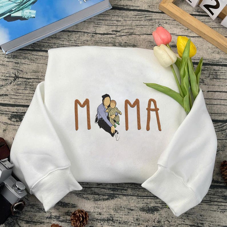 Custom Embroidered Mama Sweatshirt With Portrait From Photo T-shirt/Sweatshirt/Hoodie