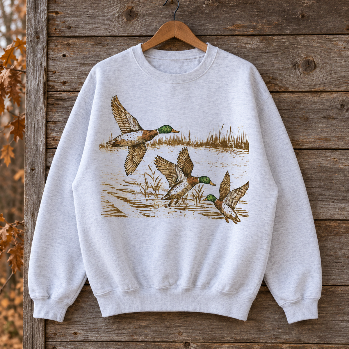 Vintage Mallard Duck Graphic Sweatshirt - Cozy Unisex Nature Crewneck