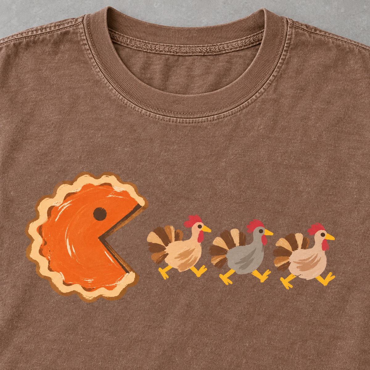 Pumpkin pie and three turkey print detail