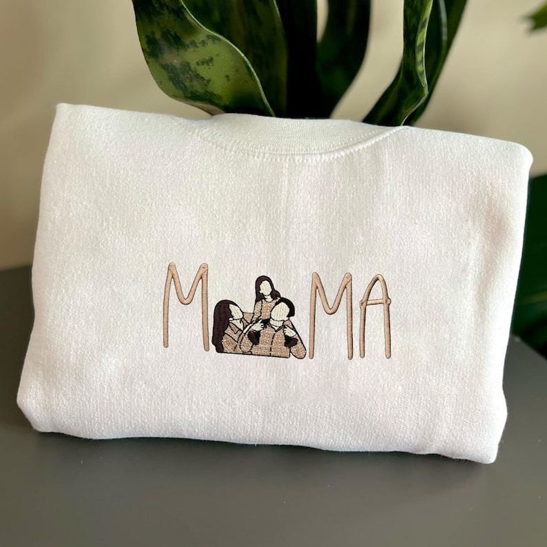 Custom Embroidered Mama Sweatshirt With Portrait From Photo T-shirt/Sweatshirt/Hoodie