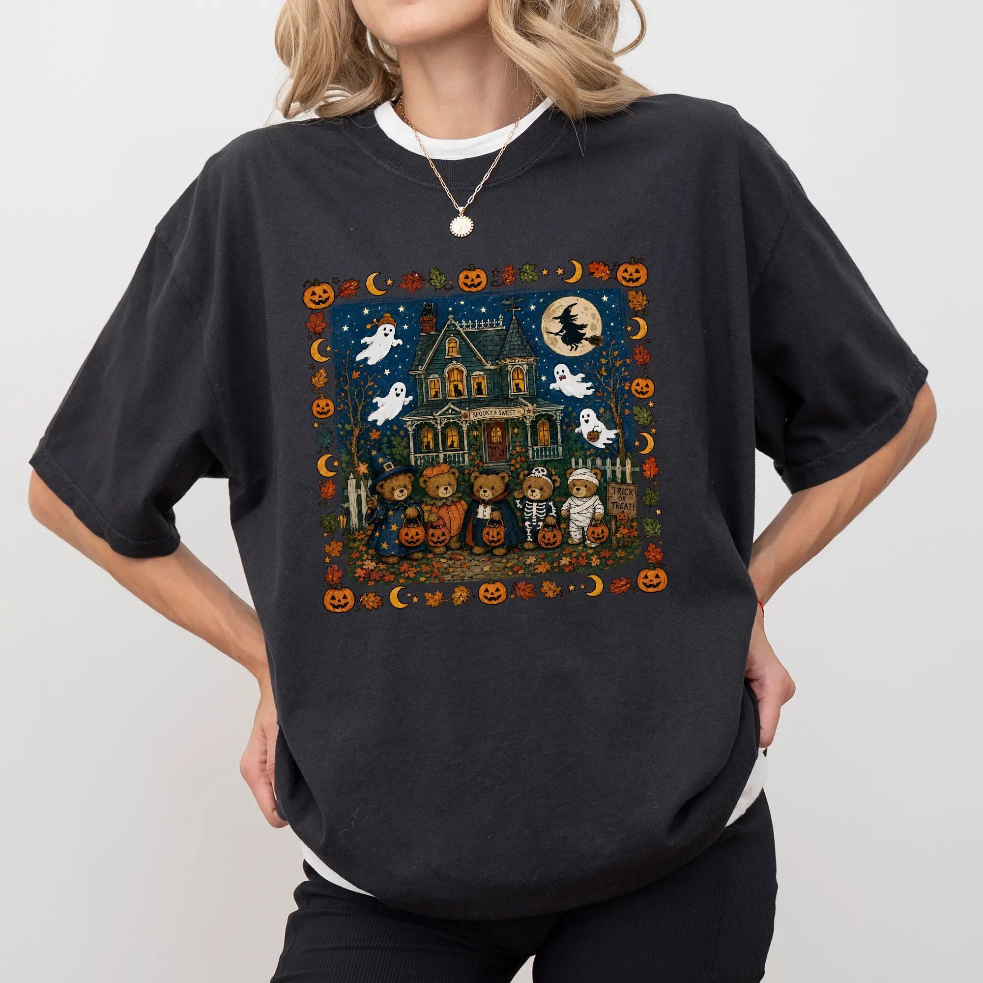 Comfort Colors® Vintage 90s "Trick or Treat Bears" Halloween T-Shirt – Retro Spooky Teddy Bear Graphic Tee