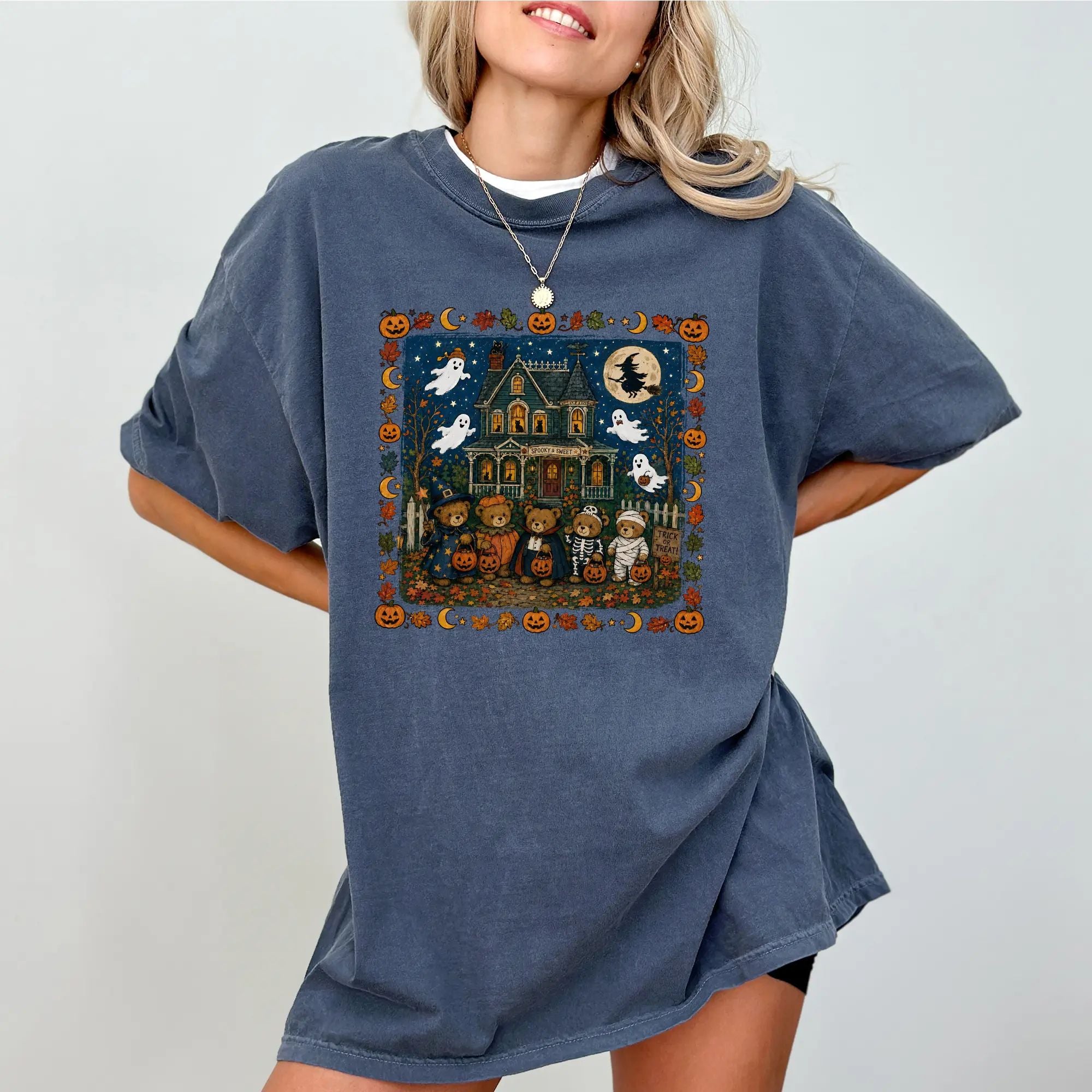 Comfort Colors® Vintage 90s "Trick or Treat Bears" Halloween T-Shirt – Retro Spooky Teddy Bear Graphic Tee