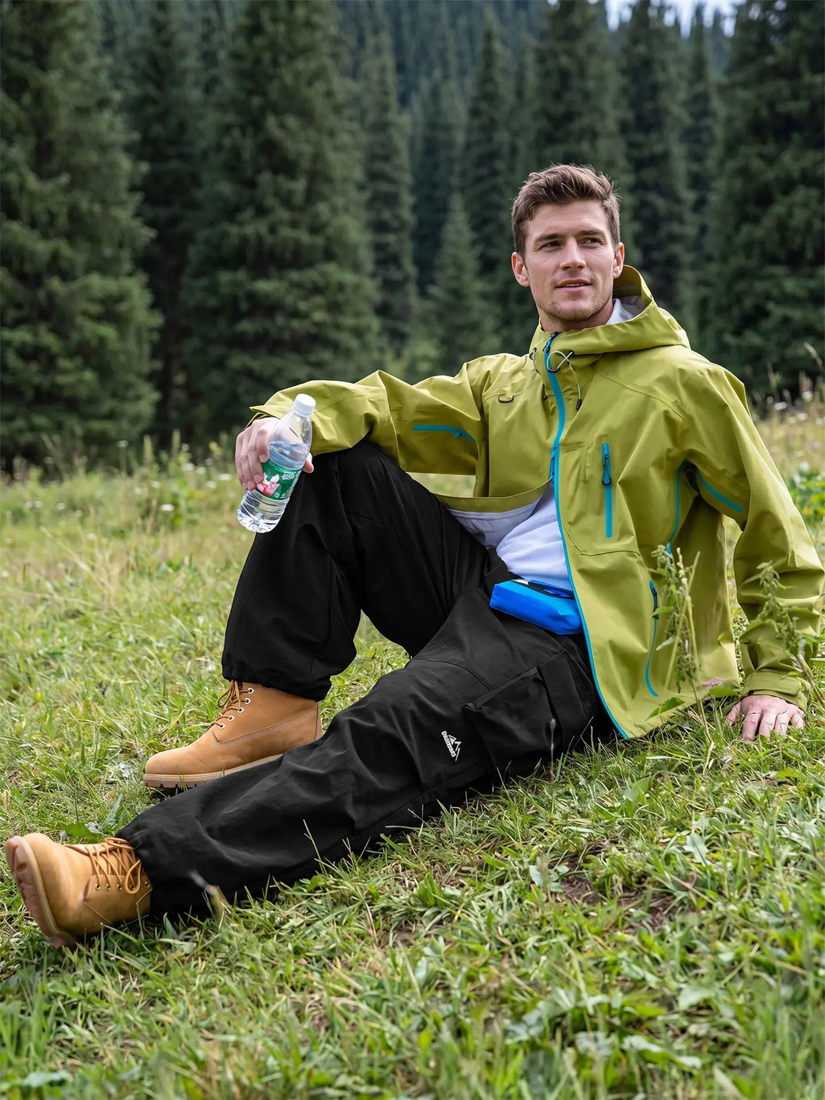 Men's Loose-Cut Hiking Pants - Lightweight Water-Resistant Quick-Dry Male Clothing